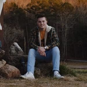Meet your Posher, Evan